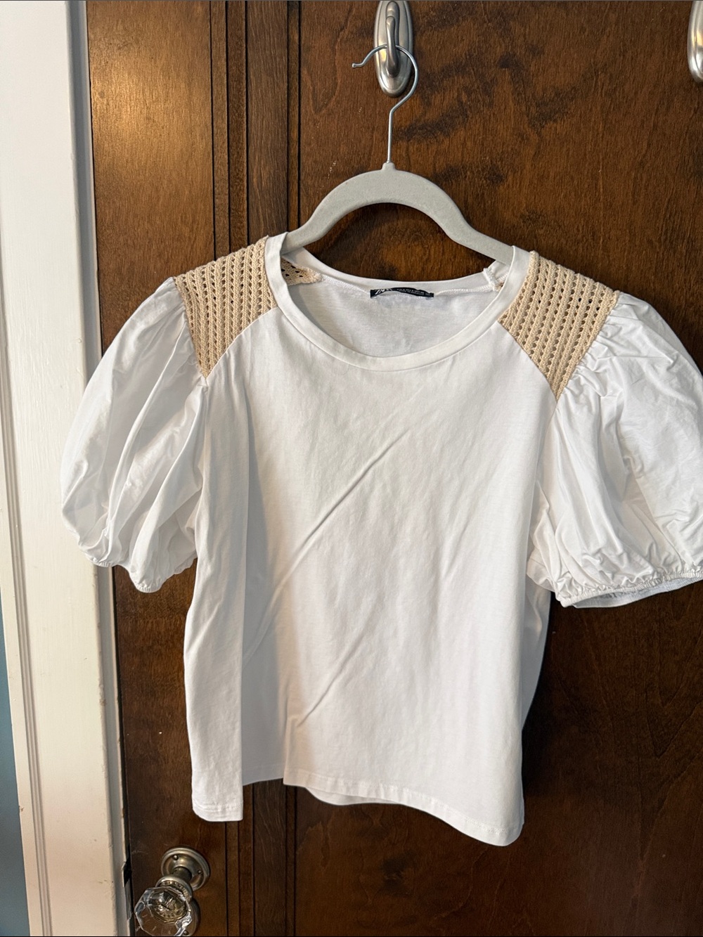 Zara White Tee with Beige Crochet Shoulder Panels and Puff Sleeves II